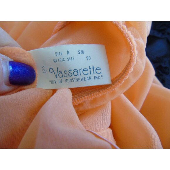 1960's Vassarette Orange Nylon Slip Size A Sm Metric Size 90 Munsingwear Inc. - Picture 5 of 6